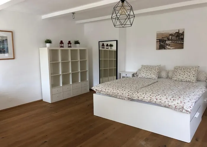 Fancy Luxury In Former Tavern Gmunden