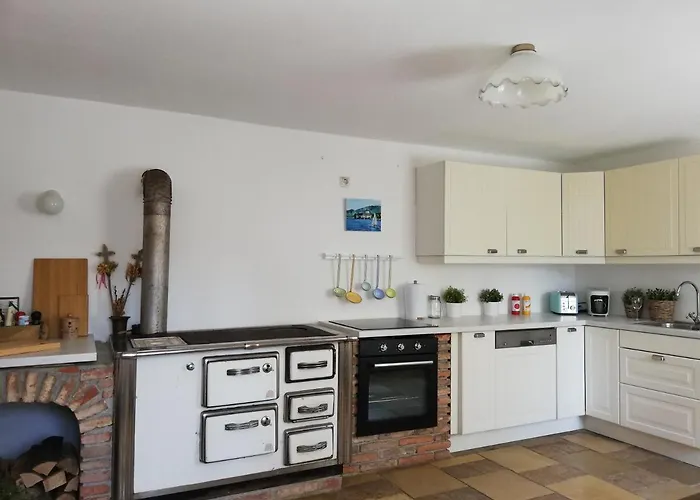 Fancy Luxury In Former Tavern Villa Gmunden