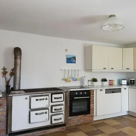 Fancy Luxury In Former Tavern Βίλα Gmunden