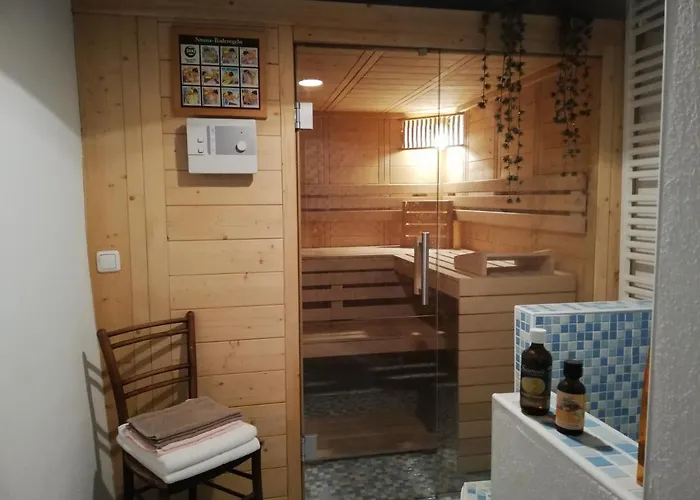 Fancy Luxury In Former Tavern غموندين