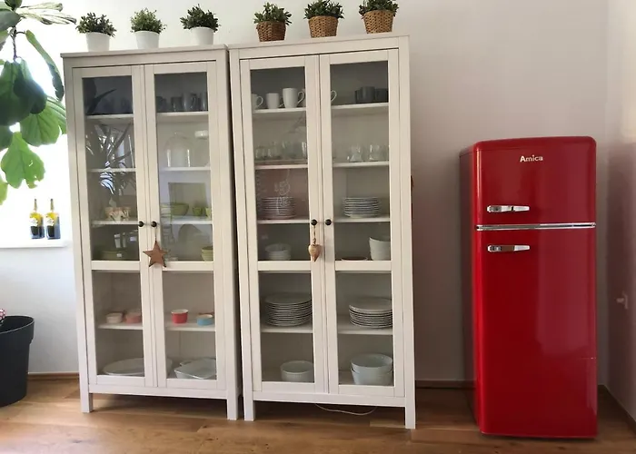 فيلة Fancy Luxury In Former Tavern